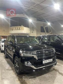 تويوتا لاندكروزر